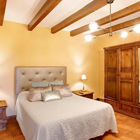 Bonita Casa La Corujera