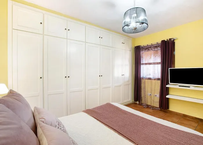 Bonita Casa La Corujera